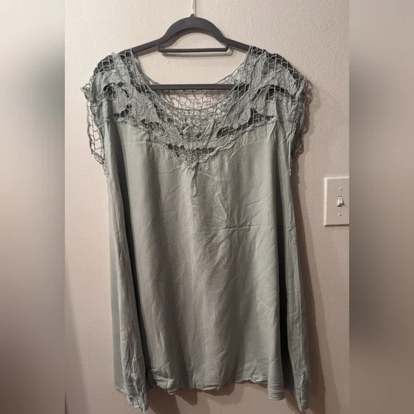 Kimchi Blue mini Dress/Tunic - Picture 1 of 4